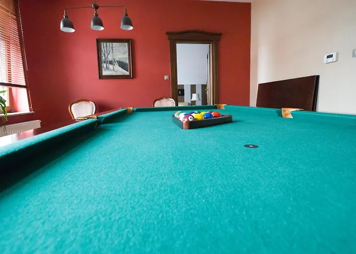 1913 * Kamienna Gora